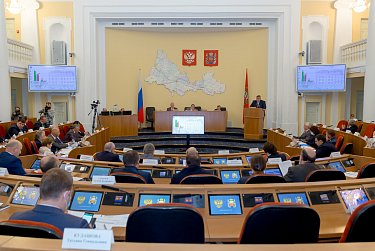 В повестке апрельского заседания 